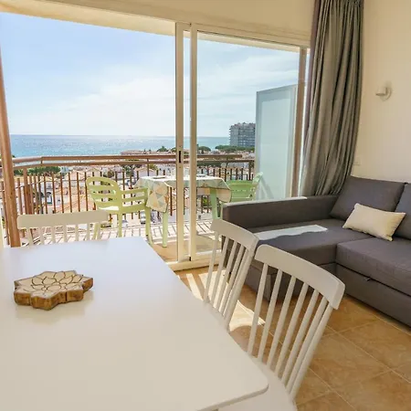Apartament Ar Camps